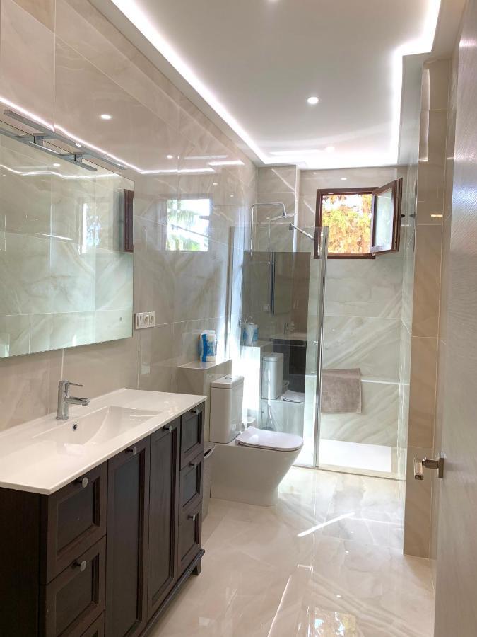 Amplia Vivienda New Para12 Pers A 4 Min Caminando De Playa Con Terraza, Piscina Com, Wifi, Ventiladores De Techo, Lavavajillas Рокетас-де-Мар Екстер'єр фото