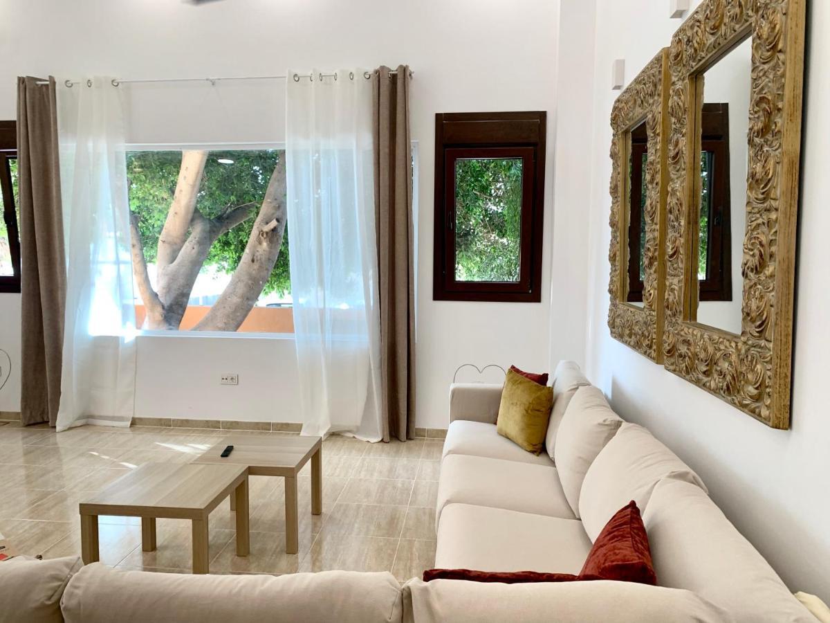 Amplia Vivienda New Para12 Pers A 4 Min Caminando De Playa Con Terraza, Piscina Com, Wifi, Ventiladores De Techo, Lavavajillas Рокетас-де-Мар Екстер'єр фото