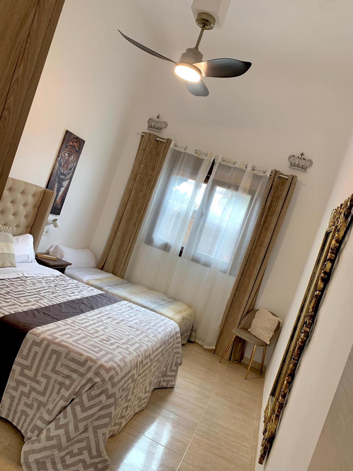 Amplia Vivienda New Para12 Pers A 4 Min Caminando De Playa Con Terraza, Piscina Com, Wifi, Ventiladores De Techo, Lavavajillas Рокетас-де-Мар Екстер'єр фото